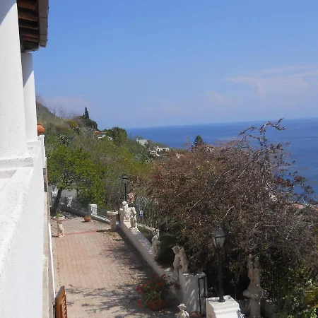 B&B Villa Maria Bed & Breakfast